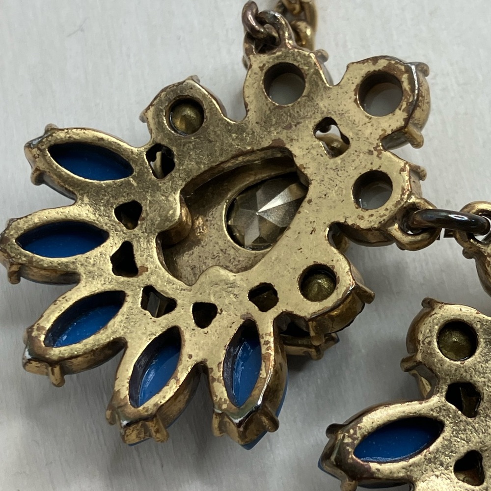 J. Crew Gemstone Cluster Statement Necklace Teardrop Crystals Blue Beige Gold ✨✨ - Picture 9 of 9
